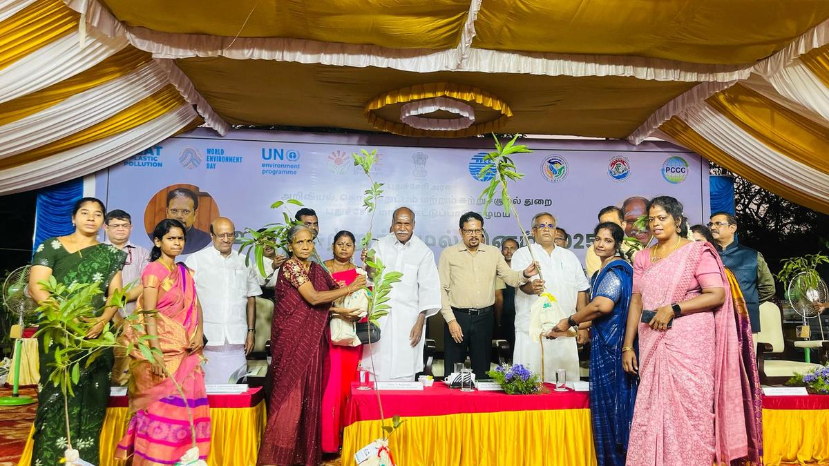 Pledges, awareness rallies mark Environment Day celebrations - The Hindu