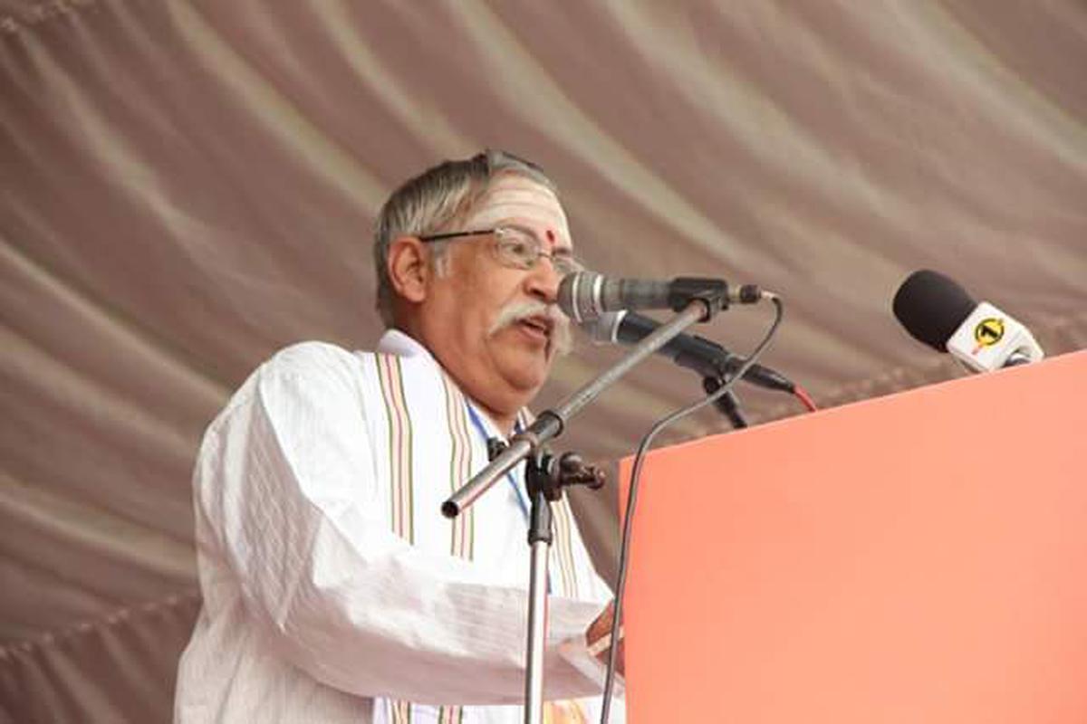 Former VHP leader RBVS Manian arrested for derogatory speech on Ambedkar,  Thiruvalluvar - The Hindu