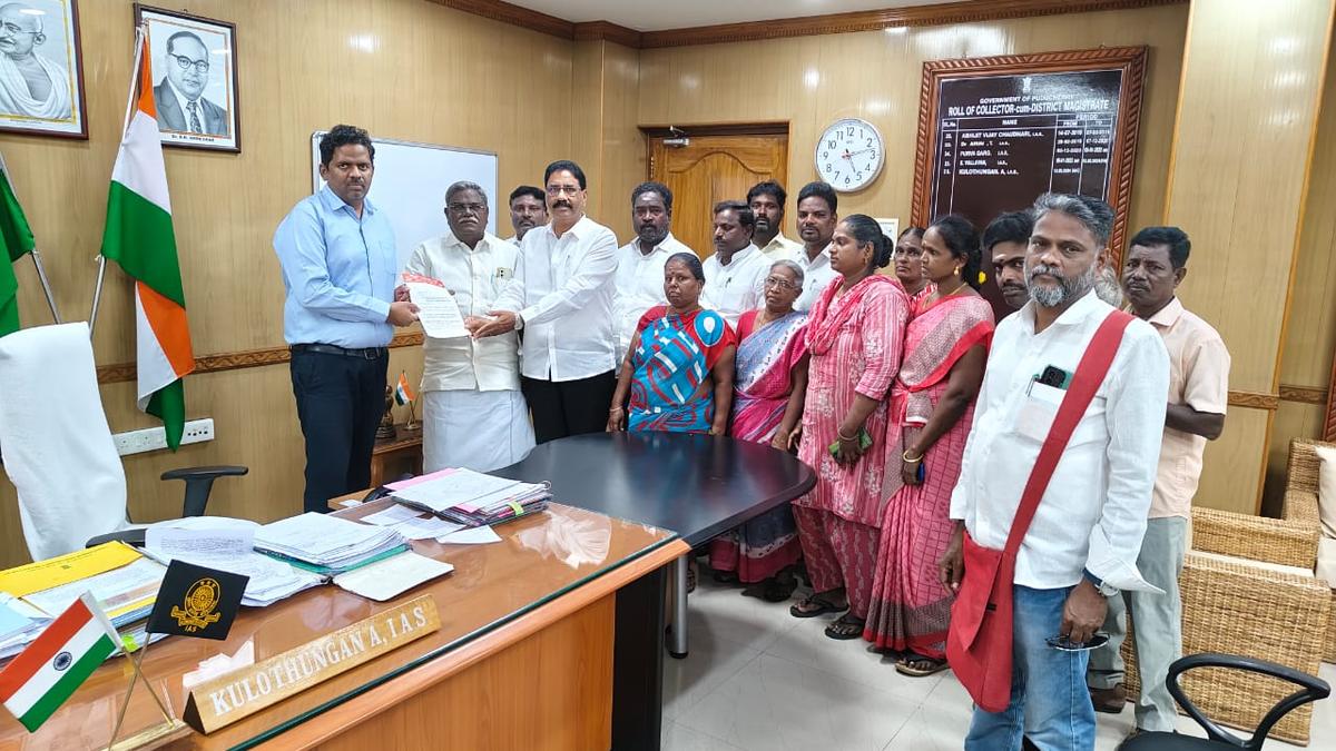 CPI demands housing facility for people in Thattanchavady