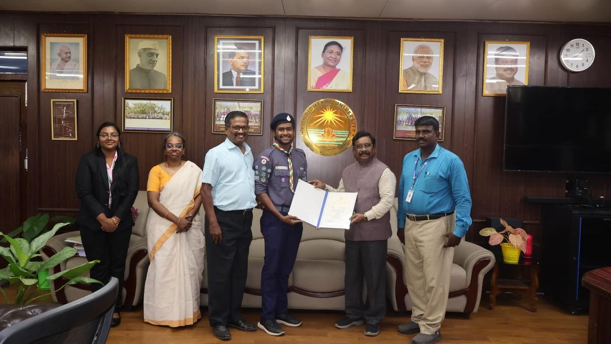 Pondicherry University student gets President’s Scout Award