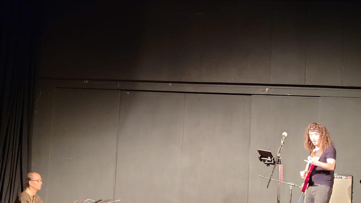 A guitar-tabla fusion concert extends the realm of artistic possibility