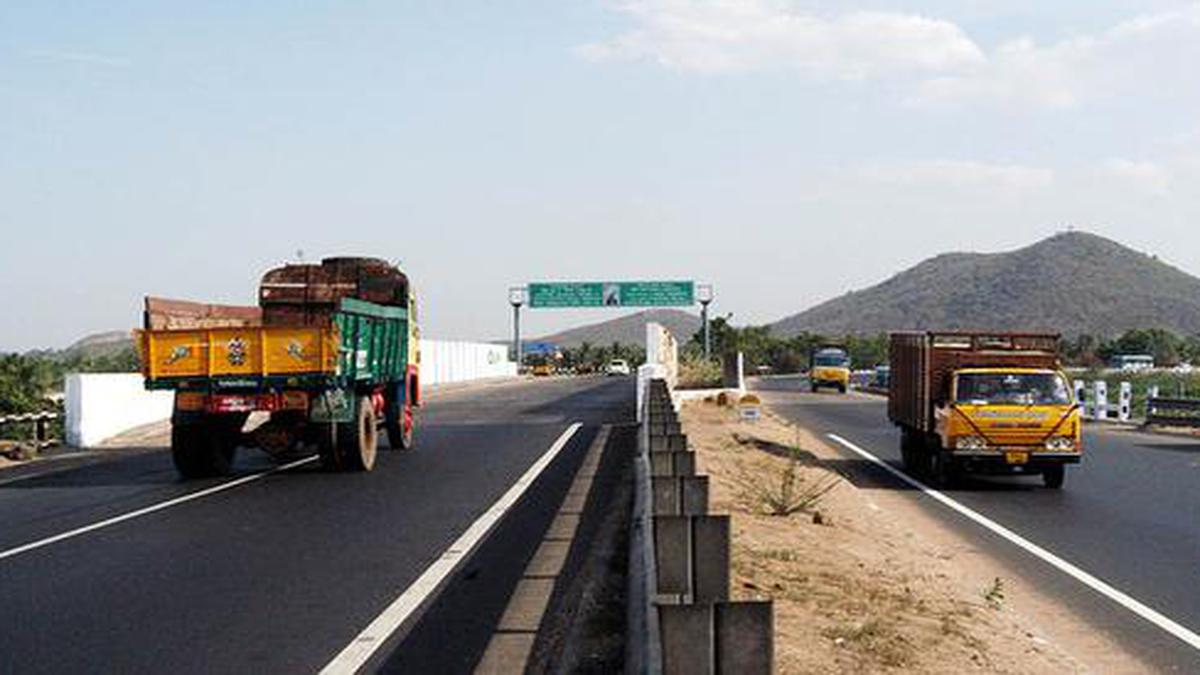 Highway projects progressing at slow pace in Tamil Nadu: Minister - The ...