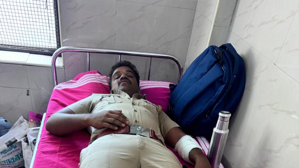 Sivaganga police constable murder: Accused auto driver shot during escape bid
