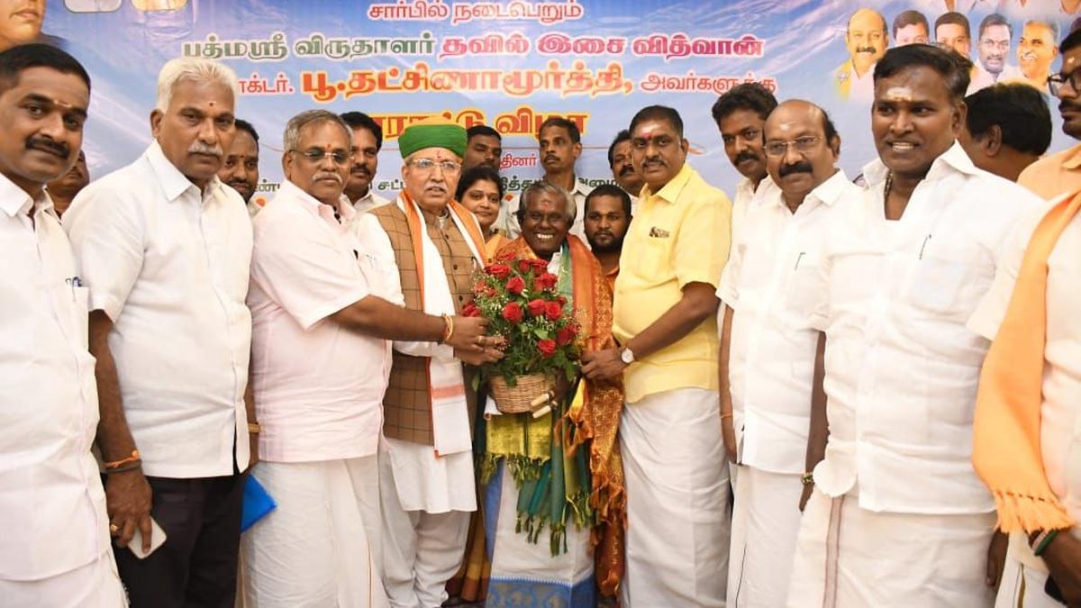 Union Law Minister felicitates Tavil maestro