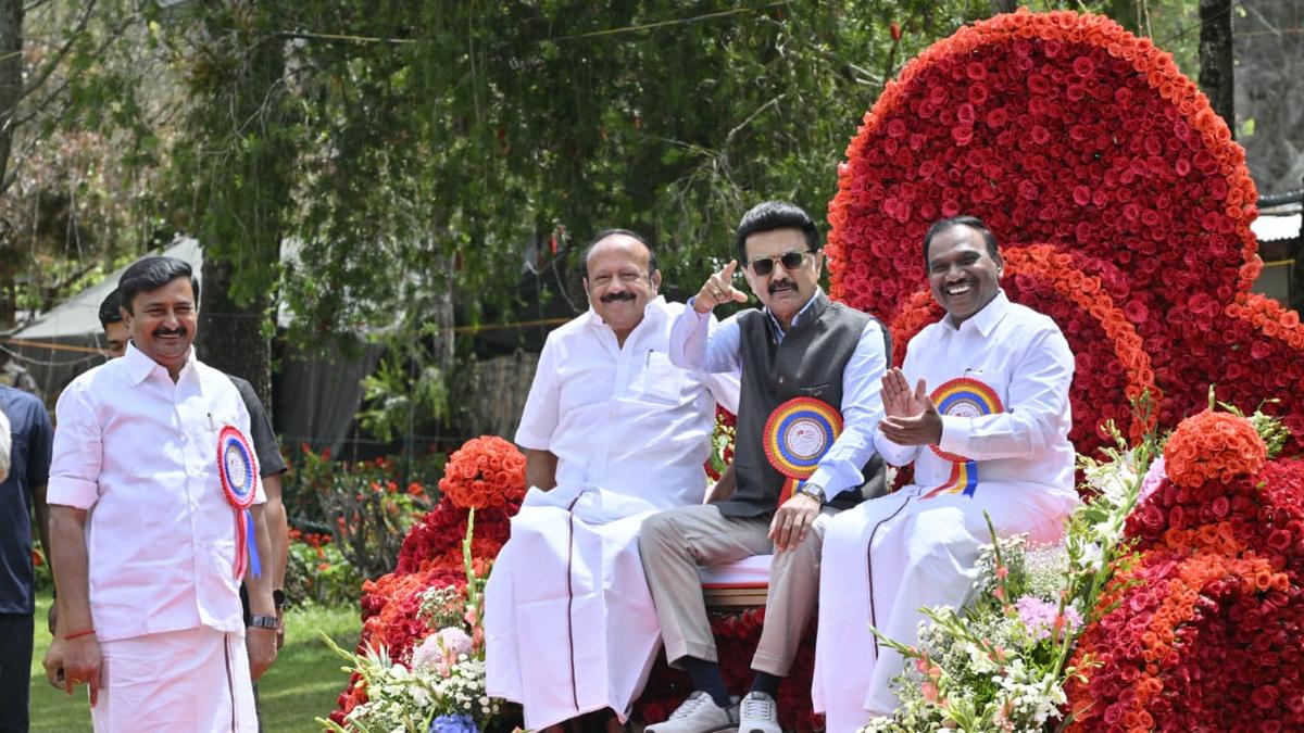 T.N. CM Stalin inaugurates 127th annual flower show in Ooty
