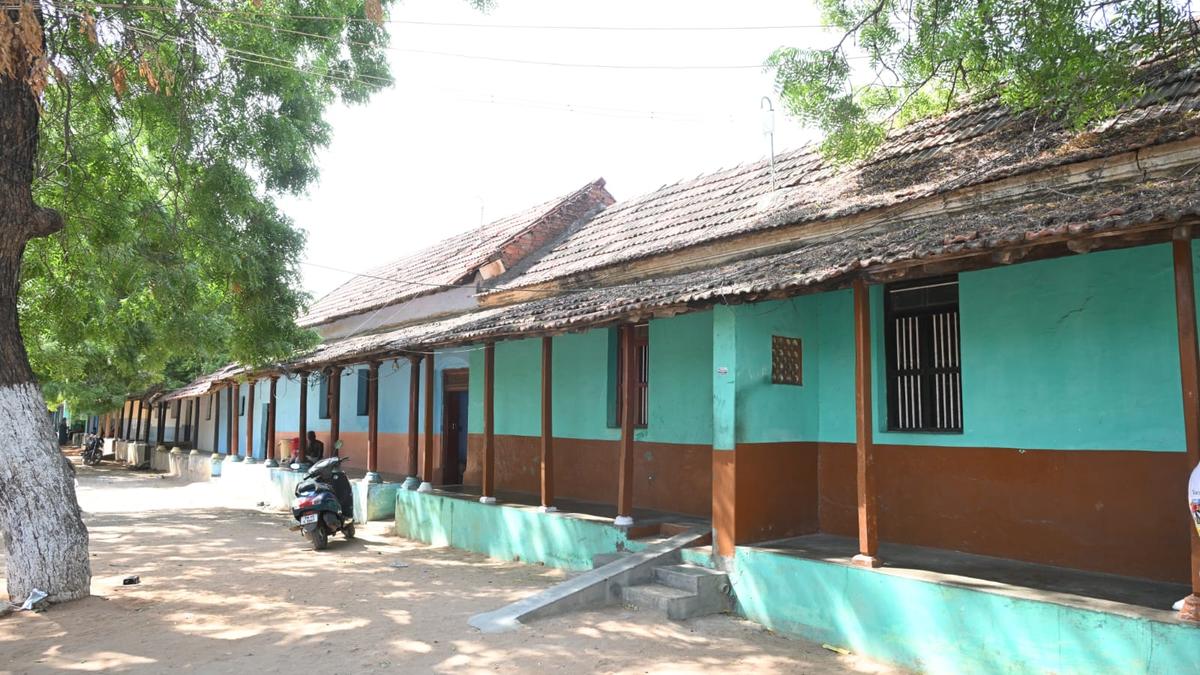 Traditional houses in Muslim neighborhoods of Udangudi survive against all odds
