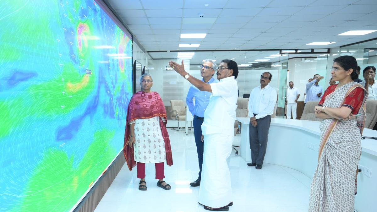 NDRF, SDRF teams deputed to Chennai in view of weather advisory