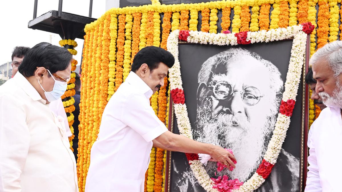 Stalin pays tributes to Periyar in Chennai