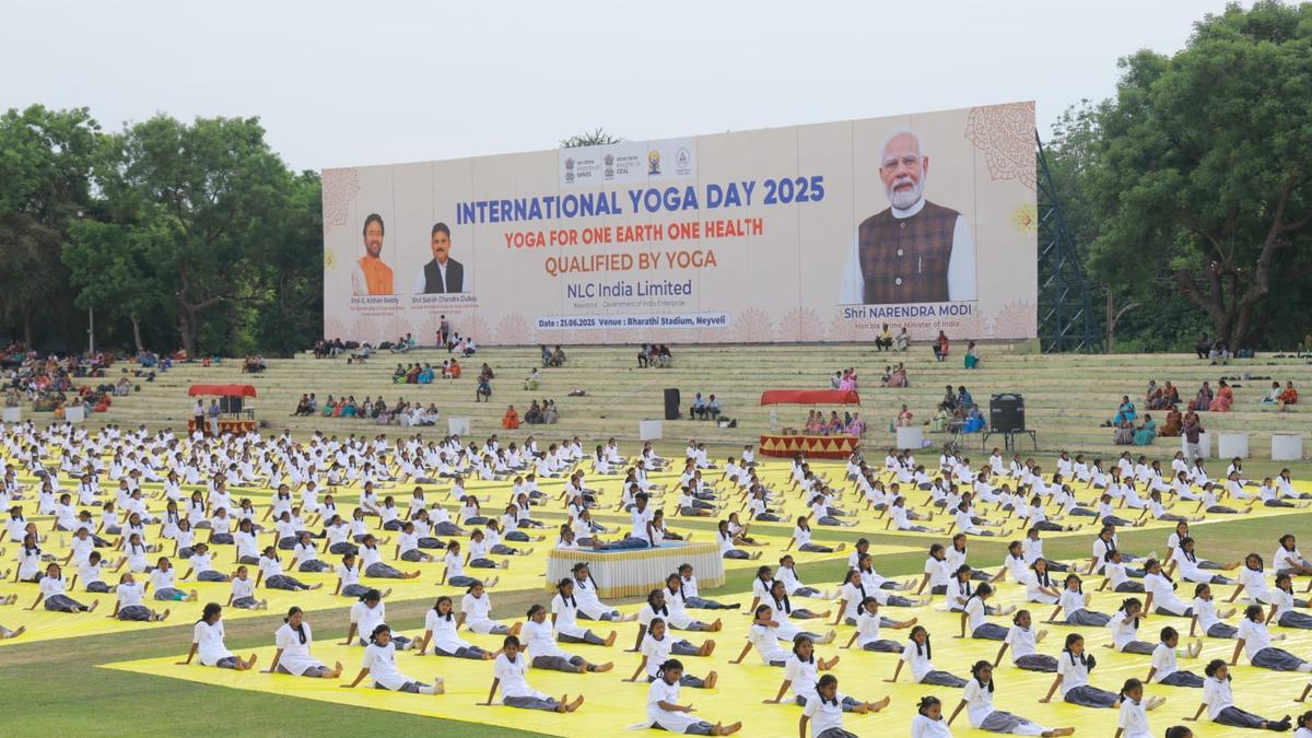 Around 10,000 volunteers participate in NLCIL’s International Yoga Day event