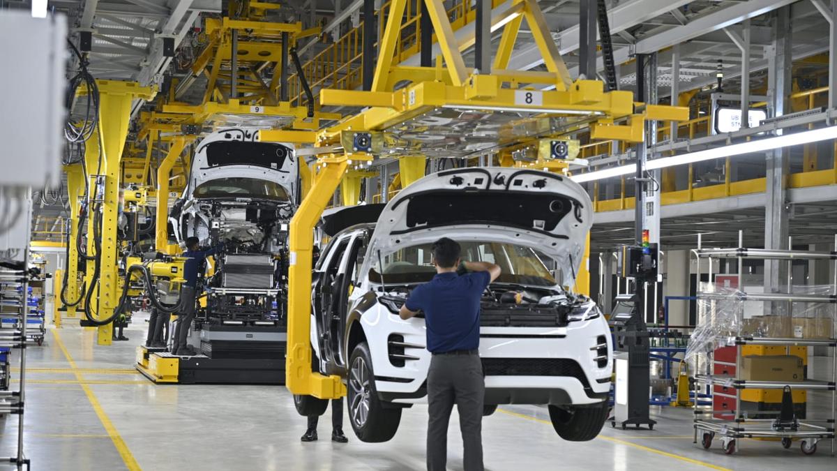 Tata Motors opens ₹9,000-crore JLR car manufacturing plant in Ranipet