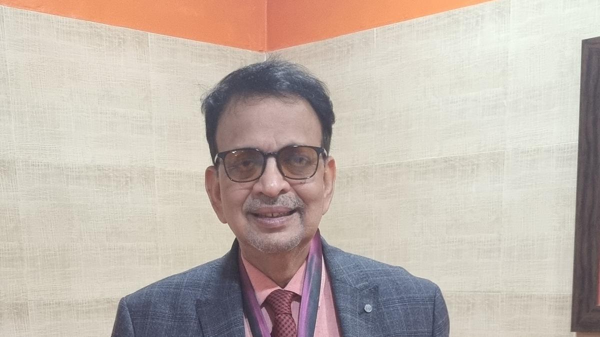 Bombay Ophthalmologists Association honours Rajan Eye Care CMD Mohan Rajan