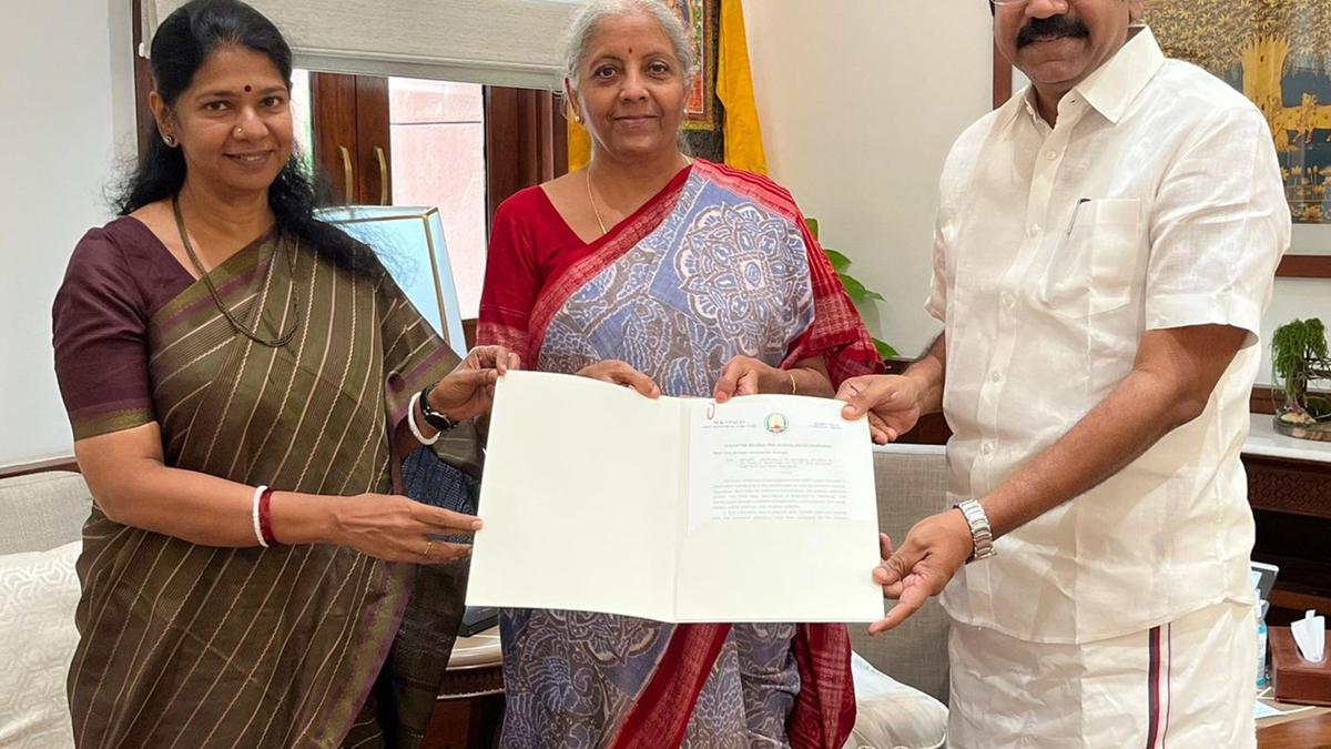 Stalin requests Nirmala Sitharaman for funds for expansion of Colachel harbour, rural infrastructure