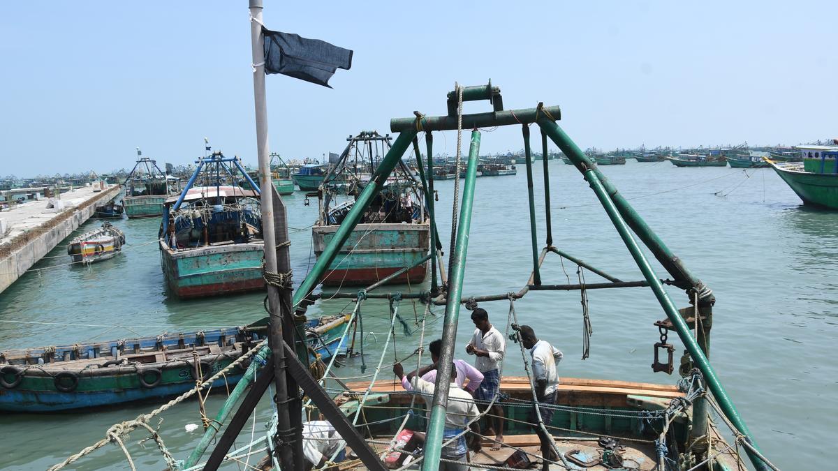 India’s reiteration at Colombo meet heightens possibility of resumption of fishermen-level talks