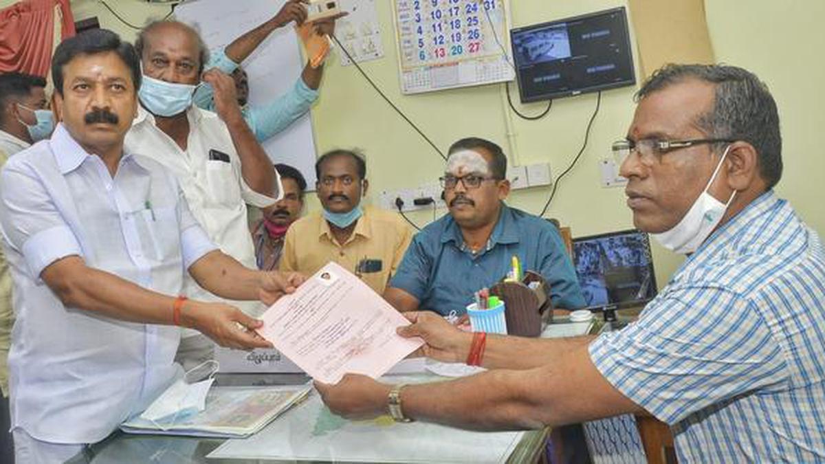 DMK, AIADMK candidates file papers in Villupuram and Cuddalore - The Hindu