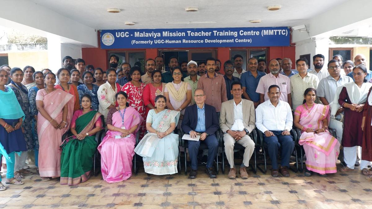 Teachers urged to adopt AI, data analytics in pedagogy