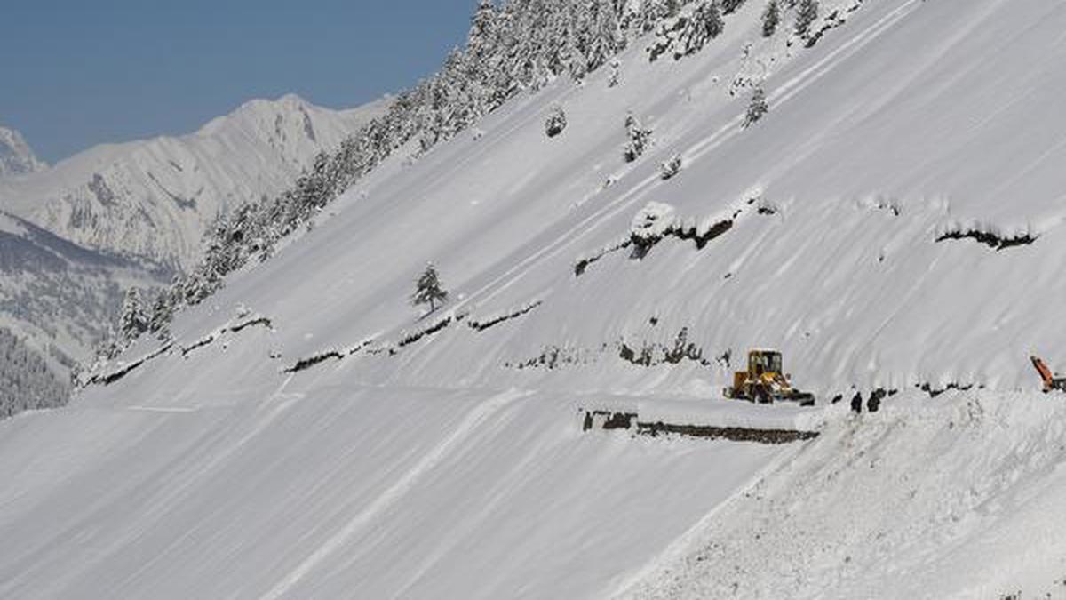 Ladakh admin signs 'historic' MoU with BRO for upgradation of road network