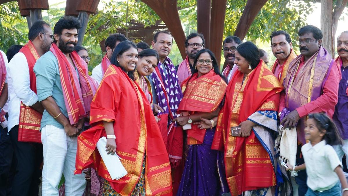 Journalists remain the bridge between Govt and people, says Komatireddy Venkat Reddy