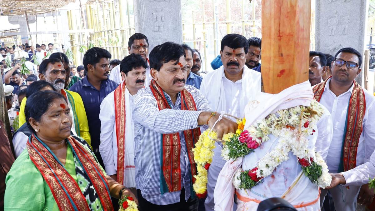 Ponguleti directs officials to expedite Medaram shrine works