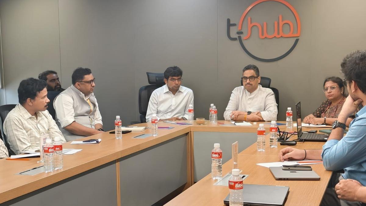 I&B Secretary urges AI startups to shape solutions for bridging linguistic divides