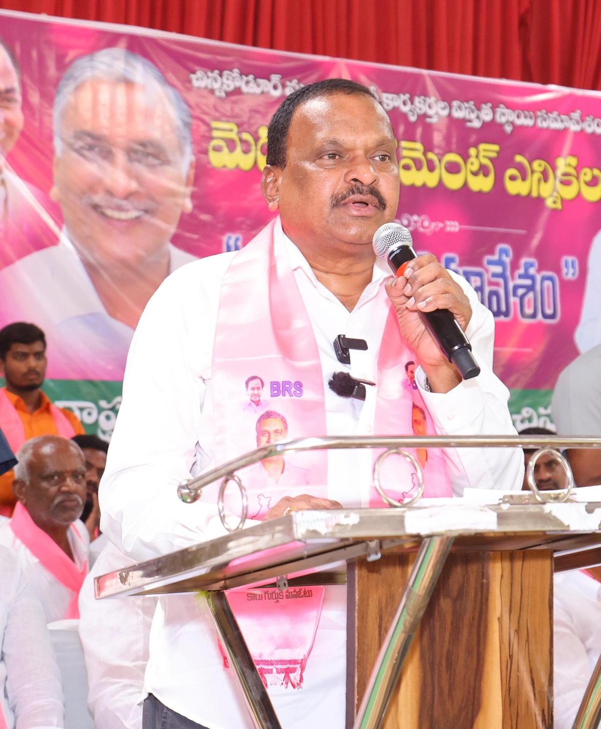 BRS candidate for Medak Parliamentary constituency P. Venkatrama Reddy speaking at a party meeting in Chinna Kodur of Siddipet district on Thursday.