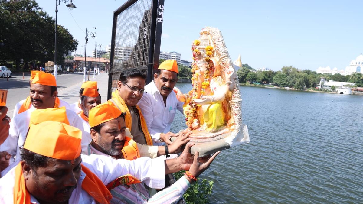 Ganesh Immersion Defies Ban on Tank Bund