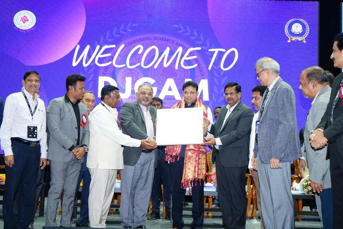 thehindu.com - State govt's priority is to re-skill and up-skill students, says Sridhar Babu