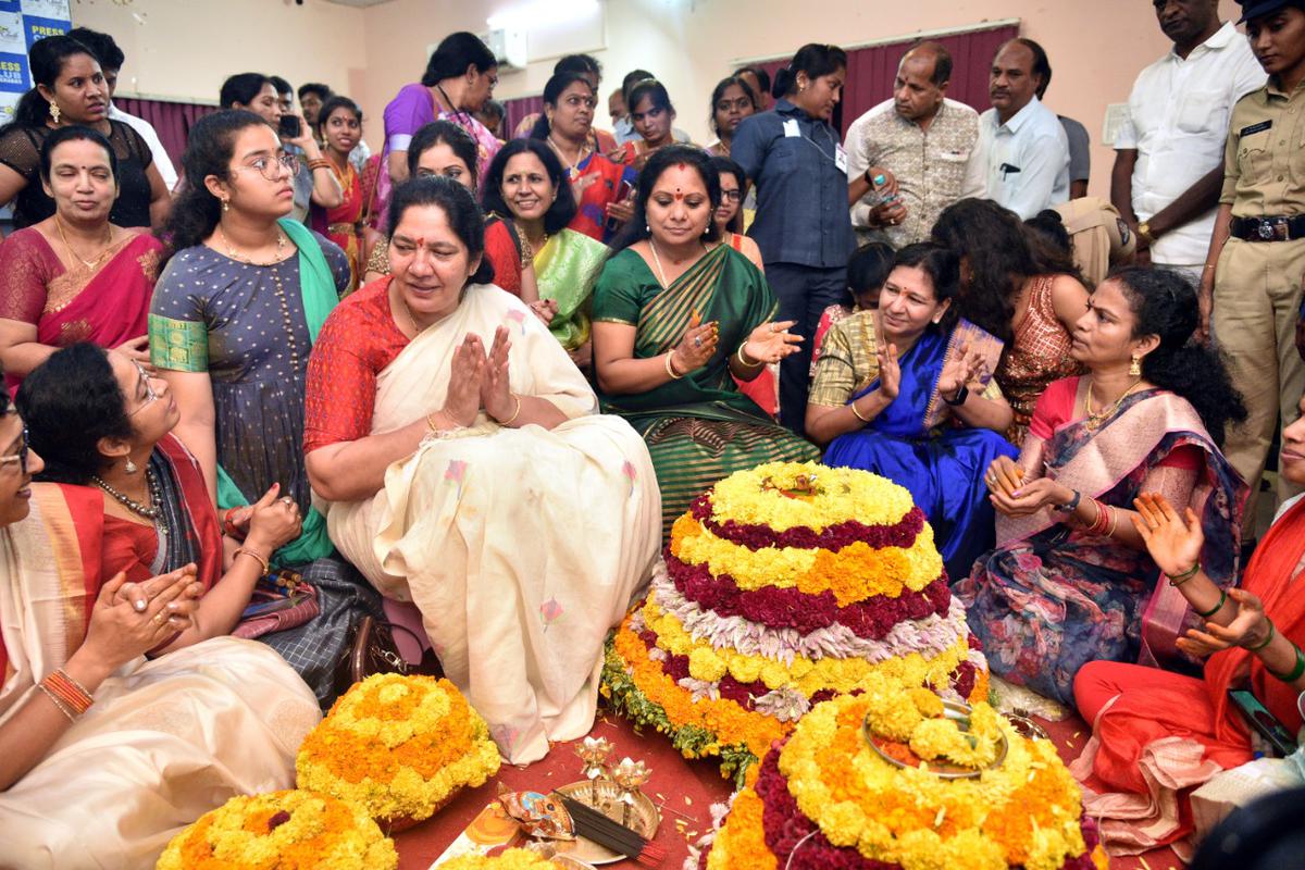 Press Club comes alive with Bathukamma in Hyderabad - The Hindu