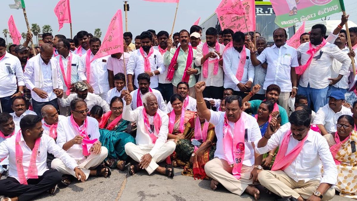 BRS ranks stage protests across Telangana against MLC Kavitha’s arrest