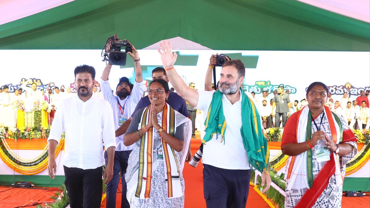 Rahul Gandhi vows to replicate Telangana model of ‘pro-poor governance’ across the country