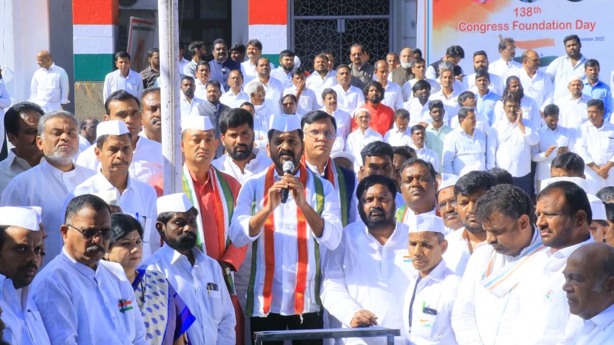 ‘Haath se Haath Jodo’ programme of Congress party kicks off in Telangana