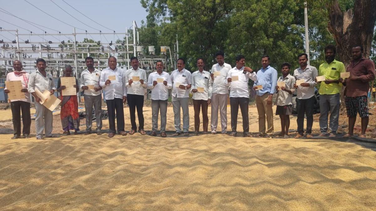 Farmers write postcards to Telangana CM seeking bonus for paddy