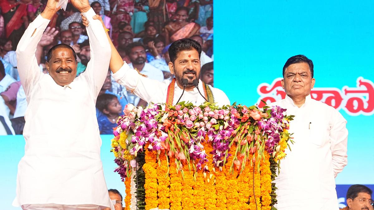 Warangal will be developed on the lines of Hyderabad, says Revanth