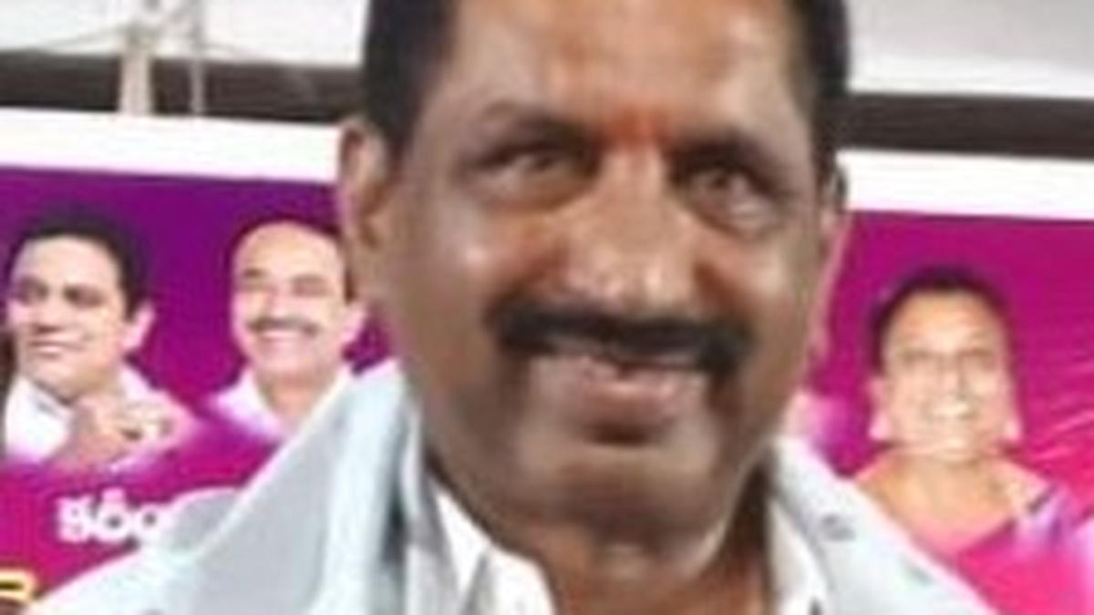 Karimnagar Mayor Y. Sunil Rao joins BJP three days ahead of expiry of his office term