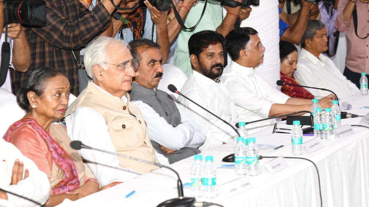 CWC appreciates Telangana for ‘showing the way to the nation on caste census’