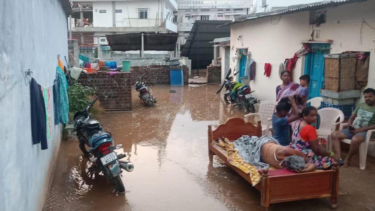 Nizamsagar canal breaches in Armoor town, water flows waste