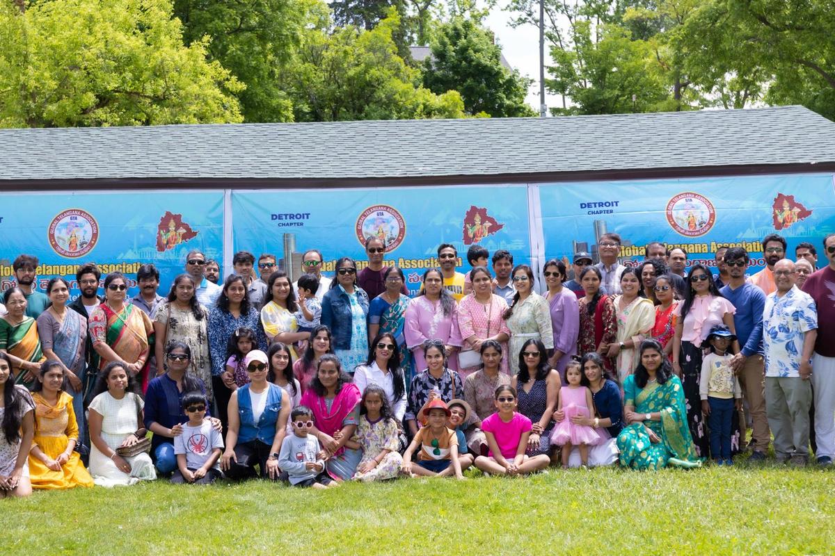 Hundreds of expat Telugu families celebrated “Palle Vanta” programme to mark the 10th anniversary of Telangana Formation Day.