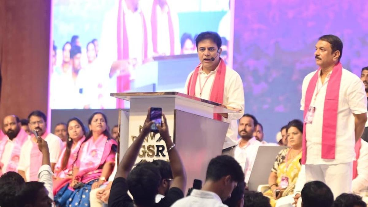 KTR demands dismissal of Bandi Sanjay from Union Cabinet