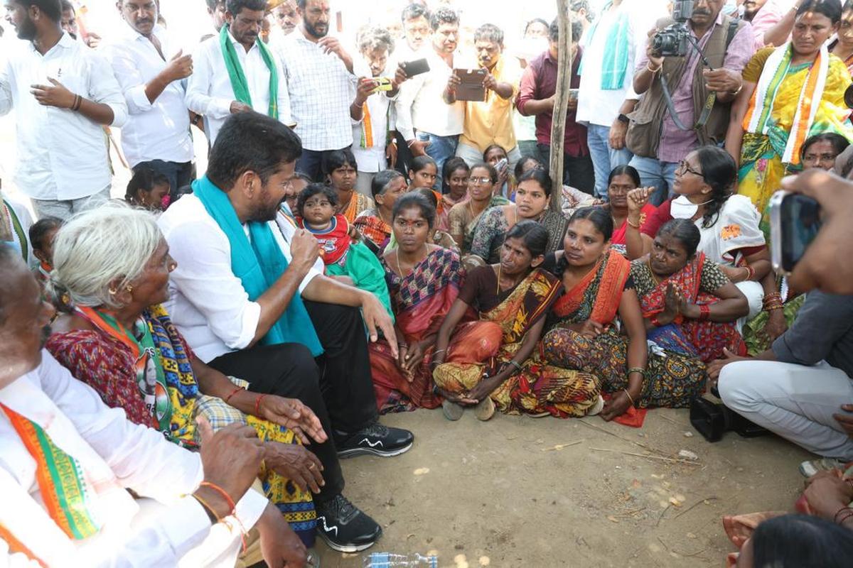 Throw out BRS regime, Revanth tells women - The Hindu