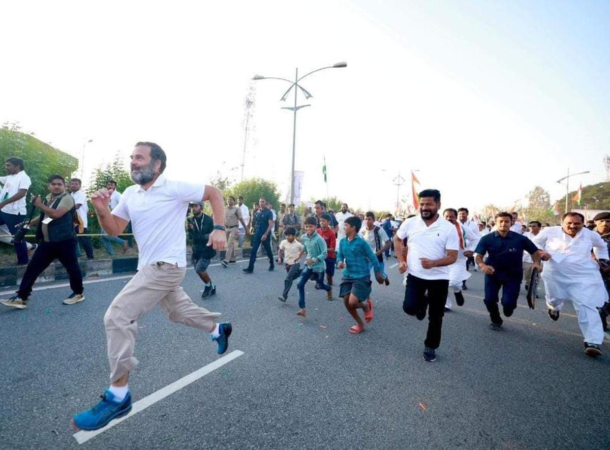 Rahul Gandhi sprints with young boys in Telangana and lifts spirits of Bharat Jodo Yatra