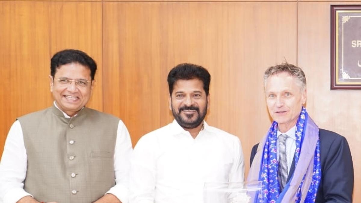 Eli Lilly to invest $1 billion on contract manufacturing in India