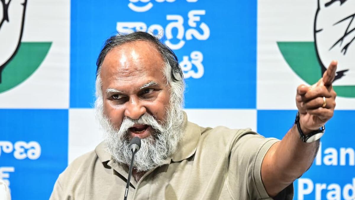 Jagga Reddy hits out at BJP MP Lakshman and defends Gandhi family legacy