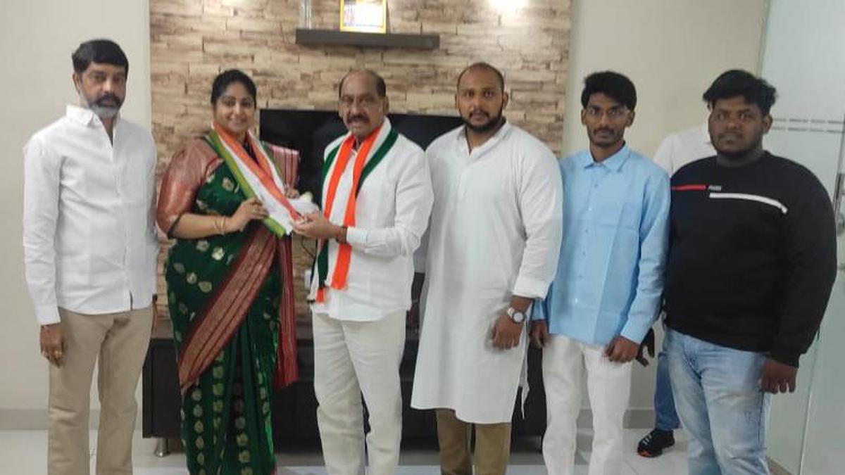 Ex-TDP leader and actor Divyavani joins Congress