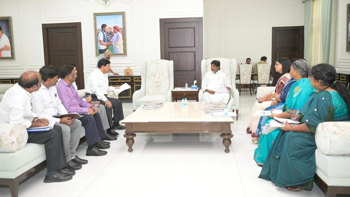 Telangana Govt releases ₹1,000 crore towards employees’ pending dues, clears GPF dues of retired personnel up to Oct 2025