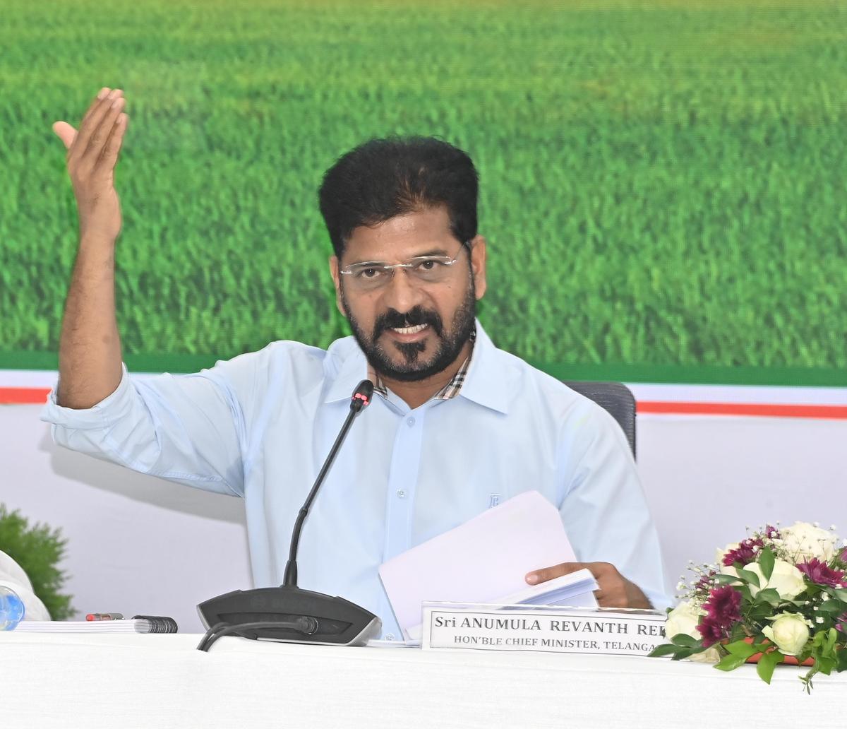 CM Revanth Reddy speaking during the PowerPoint presentation on Krishna river water issue at Praja Bhavan on Wednesday. CM Revanth Reddy speaking during the PowerPoint presentation on Krishna river water issue at Praja Bhavan on Wednesday.