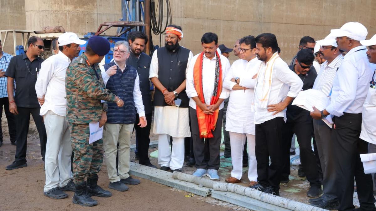 Govt. committed to bring back Kaleshwaram Barrages involving huge public money into use: CM