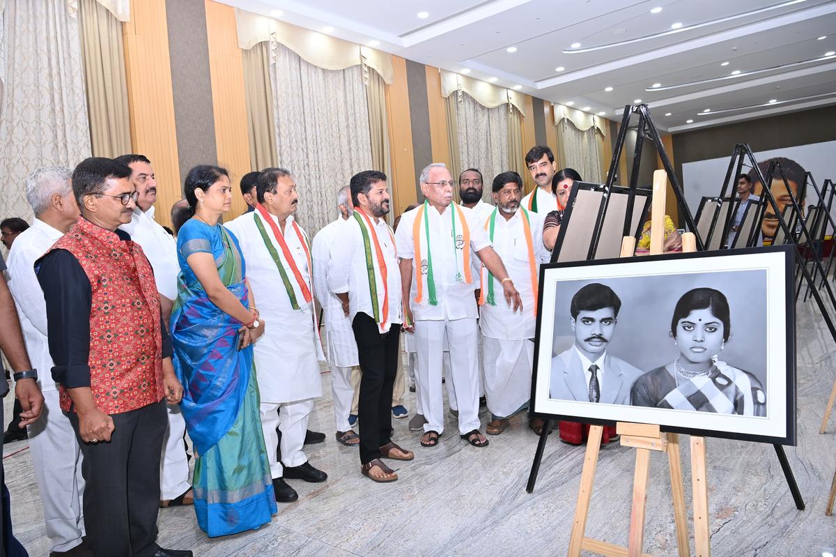 Telangana Chief Minister A Revanth Reddy and Deputy Chief Minister Bhatti Vikramarka along with senior Congress leaders at the exhibition on late Chief Minister Y.S. Rajashekhar Reddy’s photos at Mahatma Jyotirao Phule Praja Bhavan in Hyderabad on the occasion of his 75th birth anniversary on July 8, 2024. 