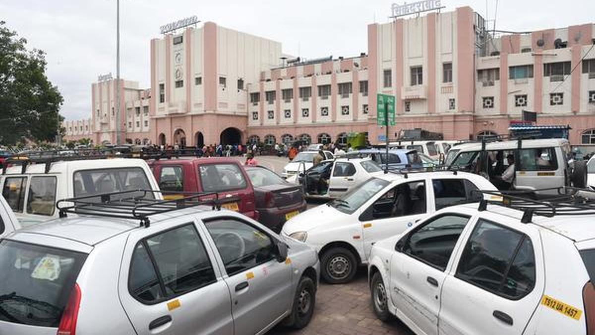 Free parking at railway station to be restricted to 5 minutes The Hindu