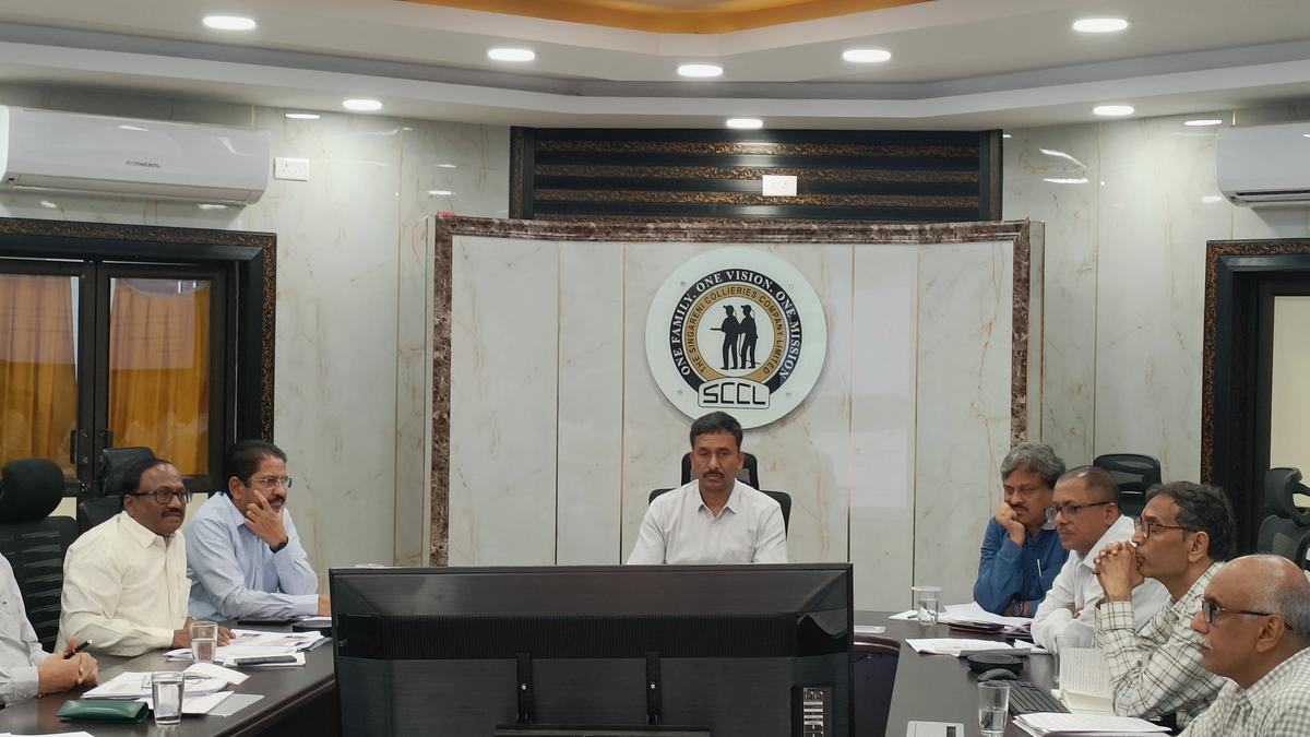 Singareni aims for 76 mt coal production this year, asks young officers to fit into future plans