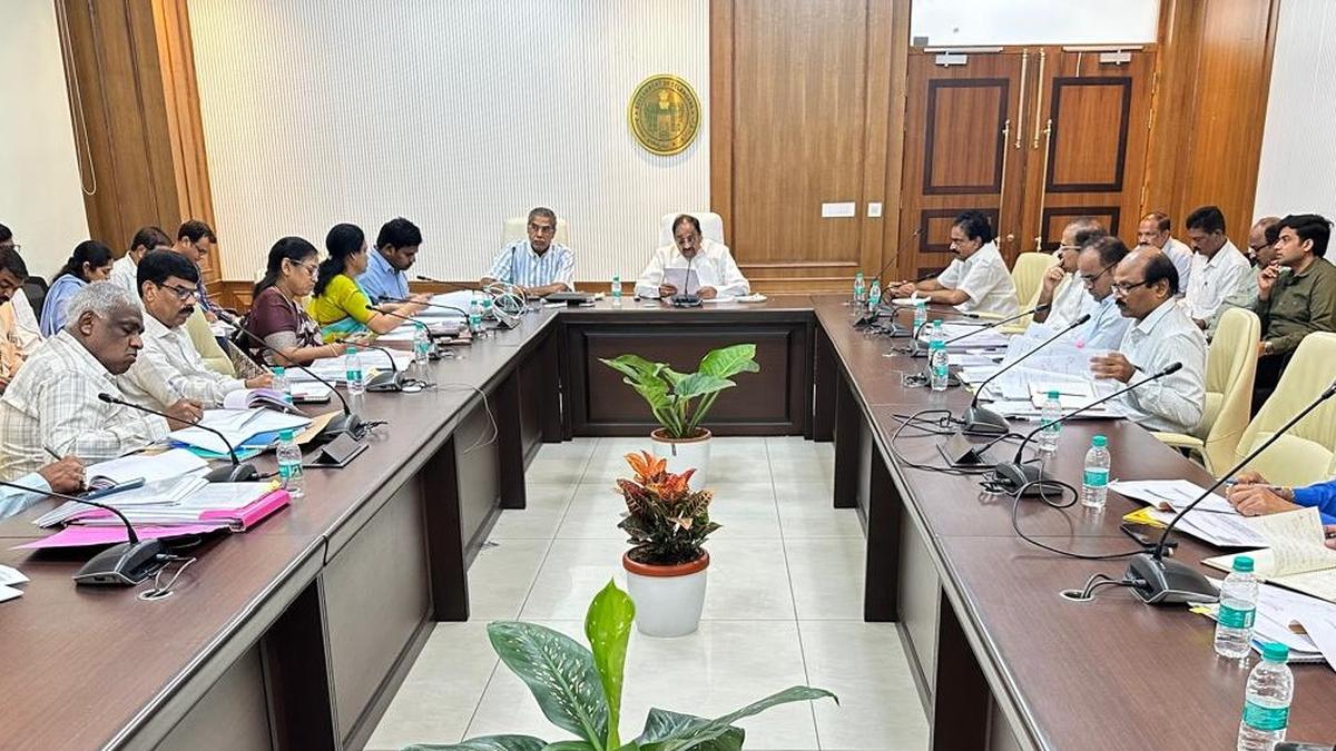 Govt. to construct new cold storages, godowns with RIDF funds, enhance capacity of existing ones