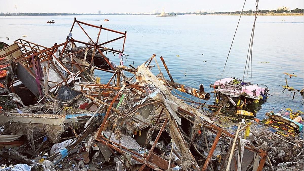 Hussainsagar lake yields 6,226 tonnes of garbage after Ganesh immersions